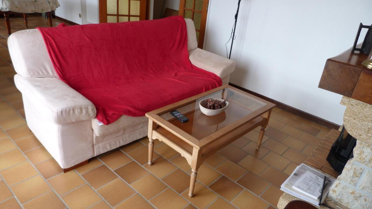 Maison De Vacances Pour 6 Personnes Avec Piscine Lainsecq 외부 사진